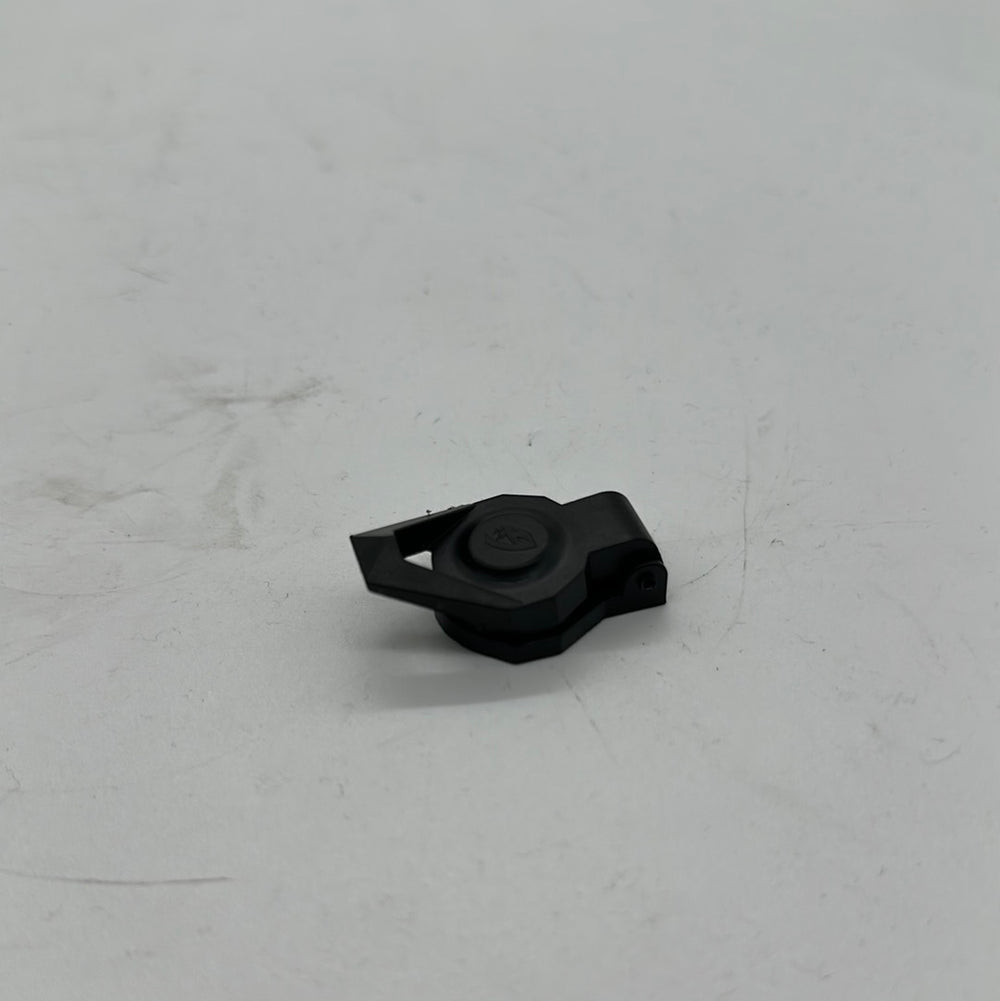 Nami port cable cover