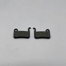 Load image into Gallery viewer, Brake Pads for Zoom XTECH Caliper - fluidfreeride.com
