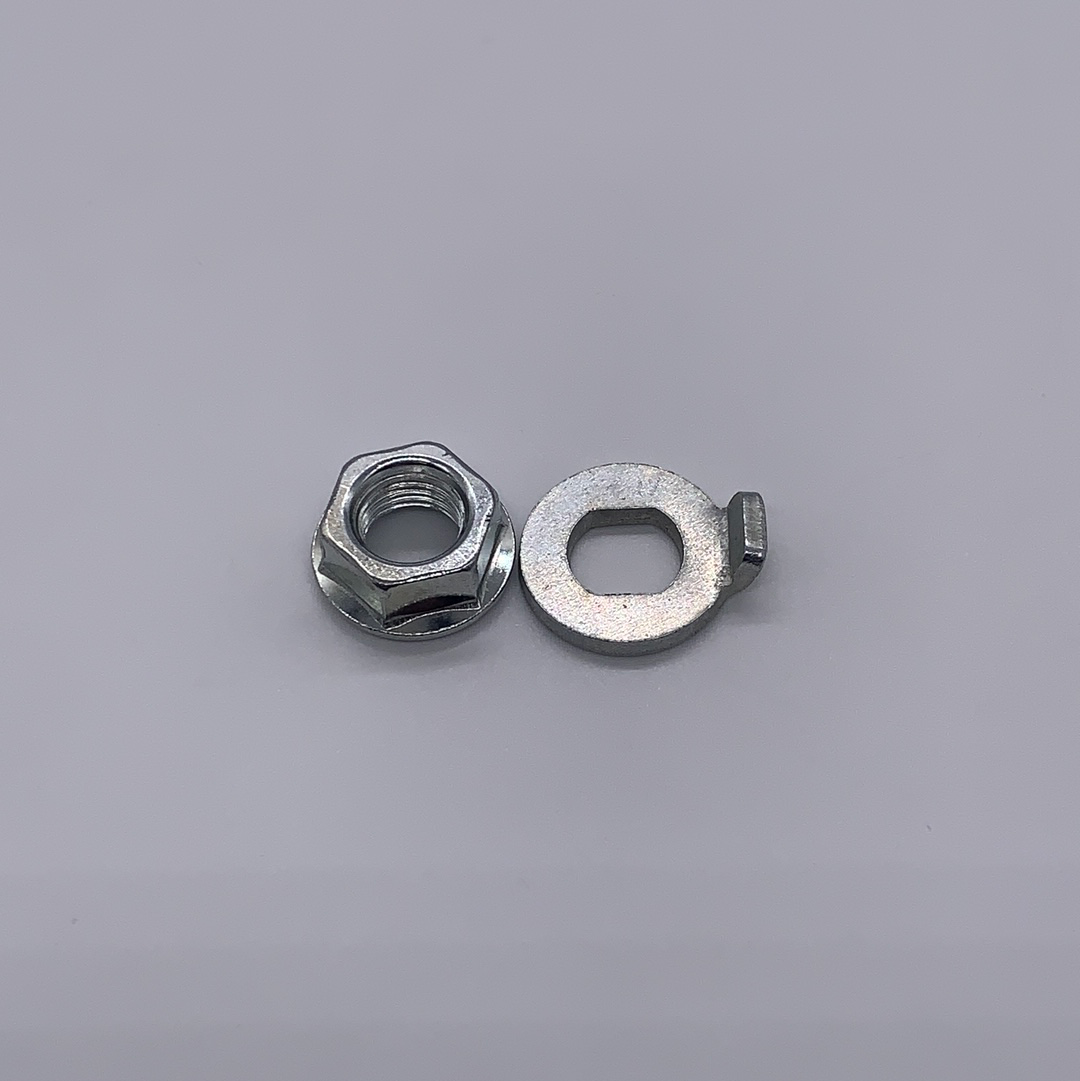 Mantis Wheel Nut M6 (incl. Security Washer)